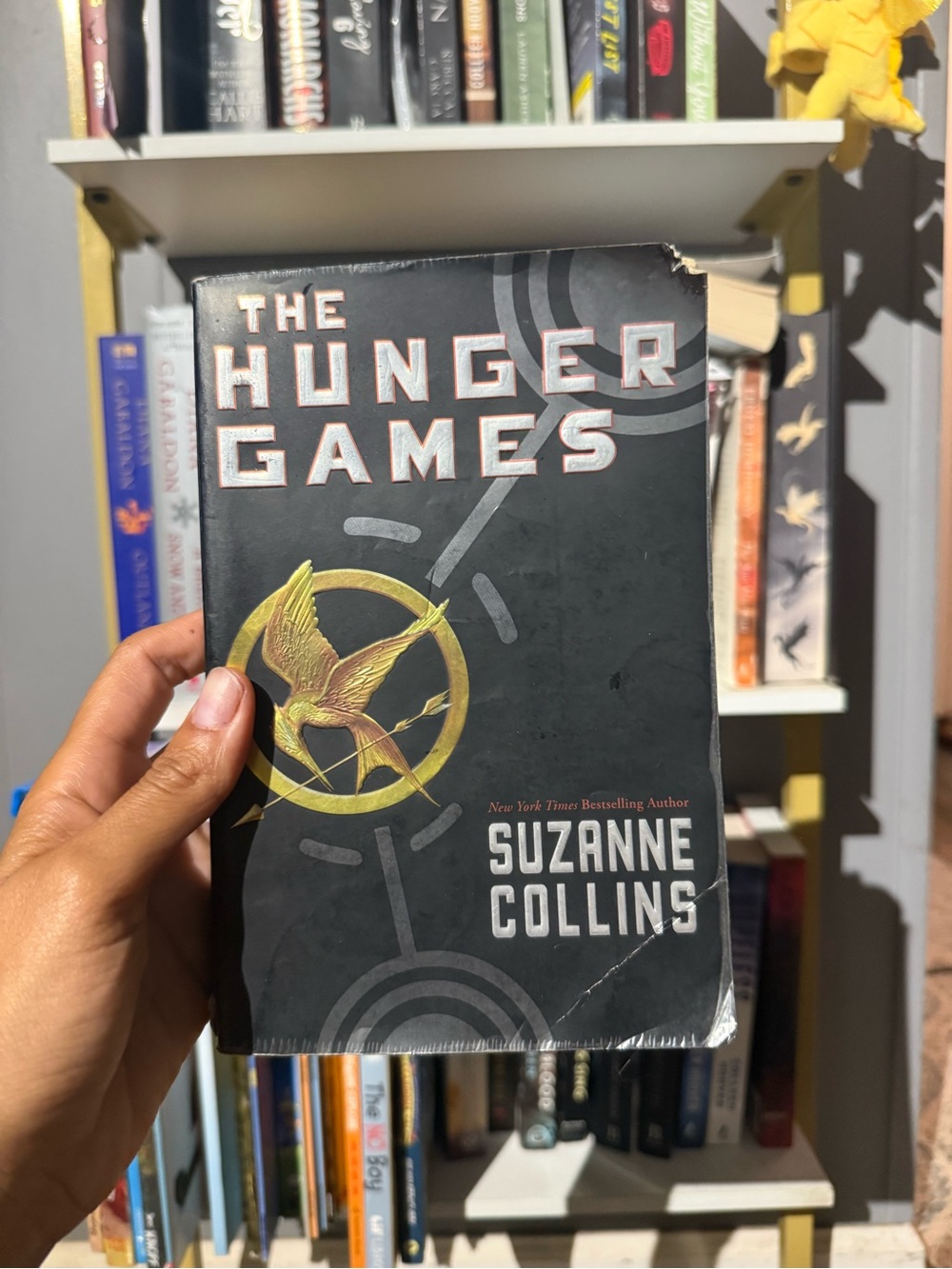 💛 3 for $15 💛 Scholastic The Hunger Games — Black and Gold Cover